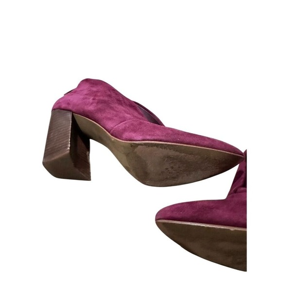 Vince Camuto Women's Suede Ankle Booties Plum Size 8 Pointed Toe - Picture 6 of 9